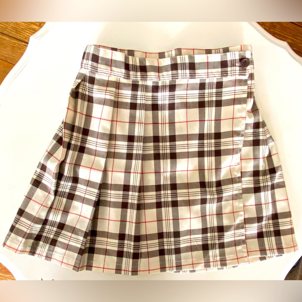 Empyre skirt EUC. Sz Medium